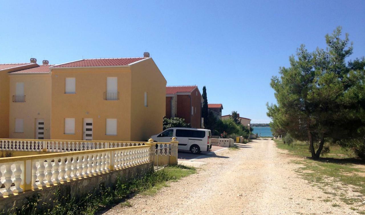 Giotto Holiday Houses Vrsi Eksteriør billede